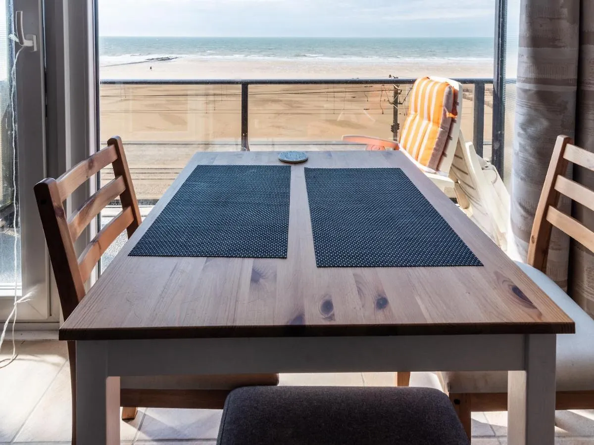 Contemporary Apartment In Oostende With Balcony 0*, 奥斯滕德 比利时